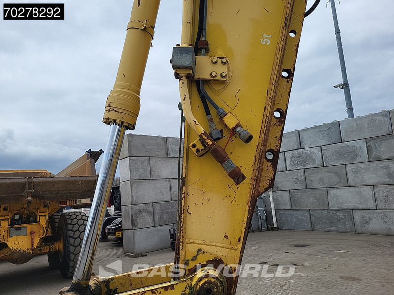 Crawler excavator Komatsu PC180LC-7K: picture 12