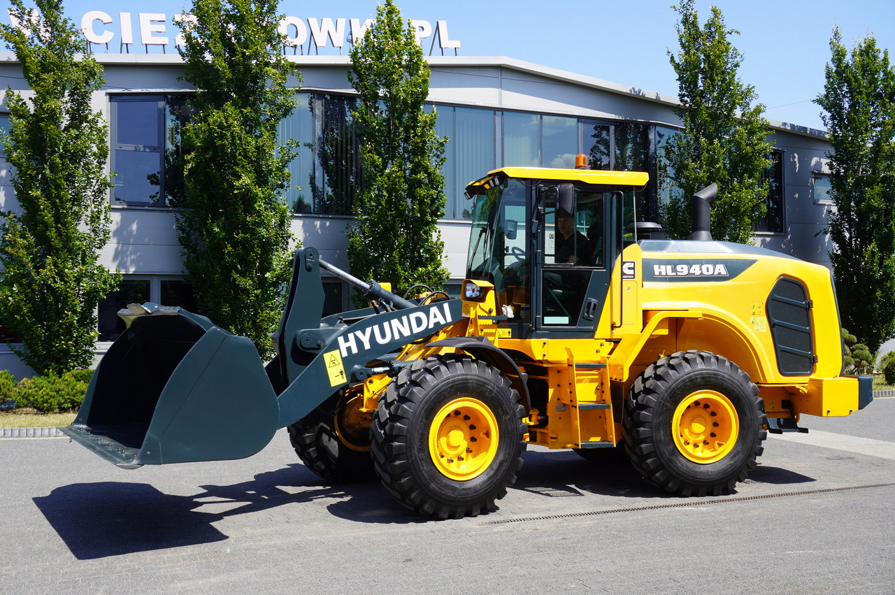 Wheel loader HYUNDAI HL940A articulated loader / year 2021 / weight 13.5t year of production 2021: picture 20