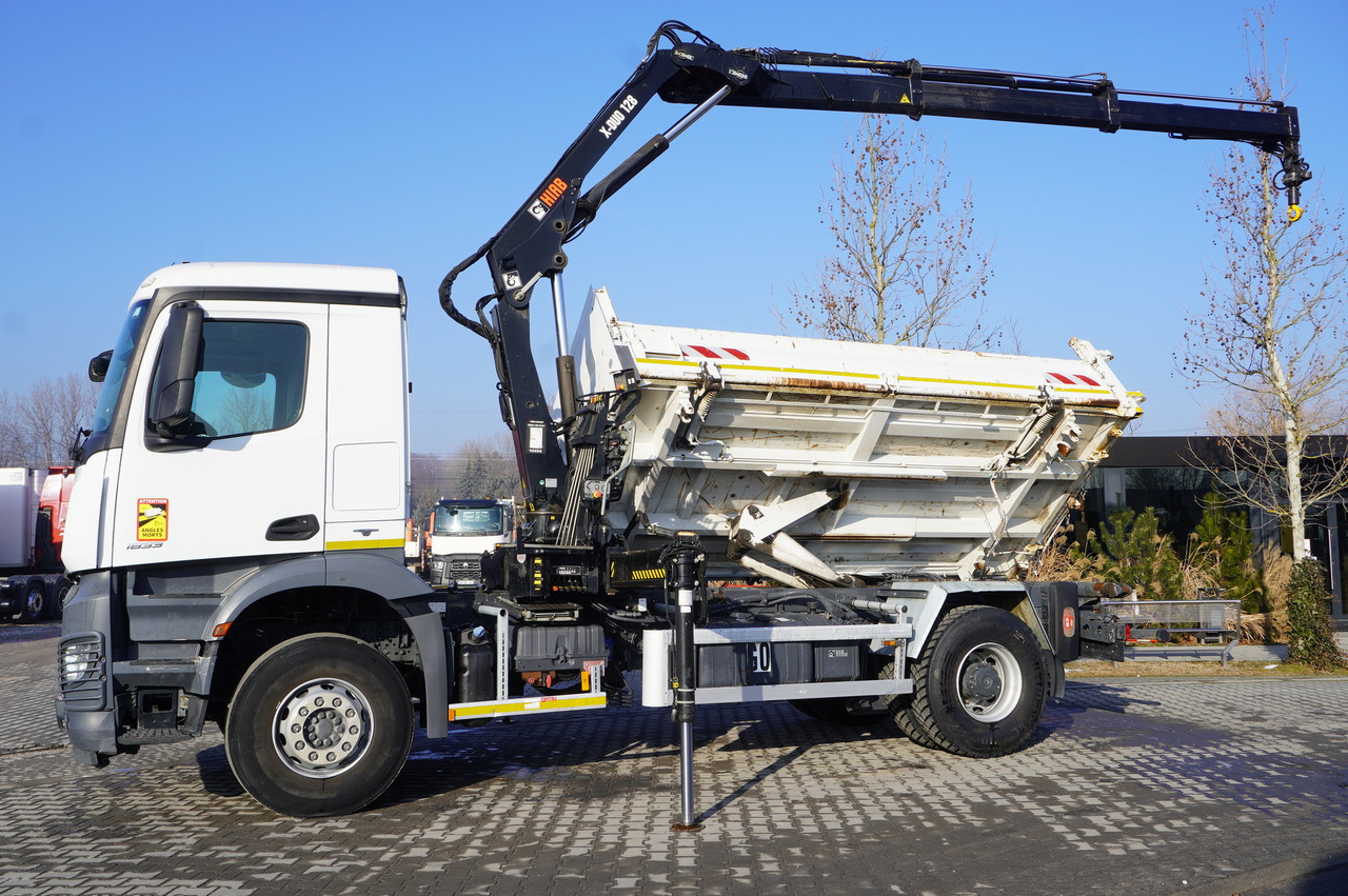 Tipper, Crane truck MERCEDES-BENZ Arocs 1833 / 87,000 km!!! / Hds HIAB X-DUO 128 B-2 / three-sided tipper: picture 28