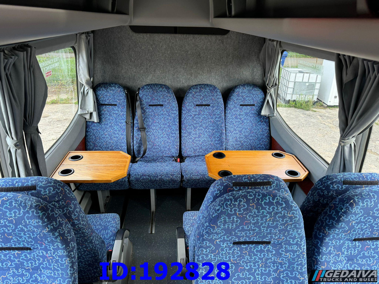 Coach MERCEDES-BENZ Sprinter 519 - 17 place - Euro5: picture 20