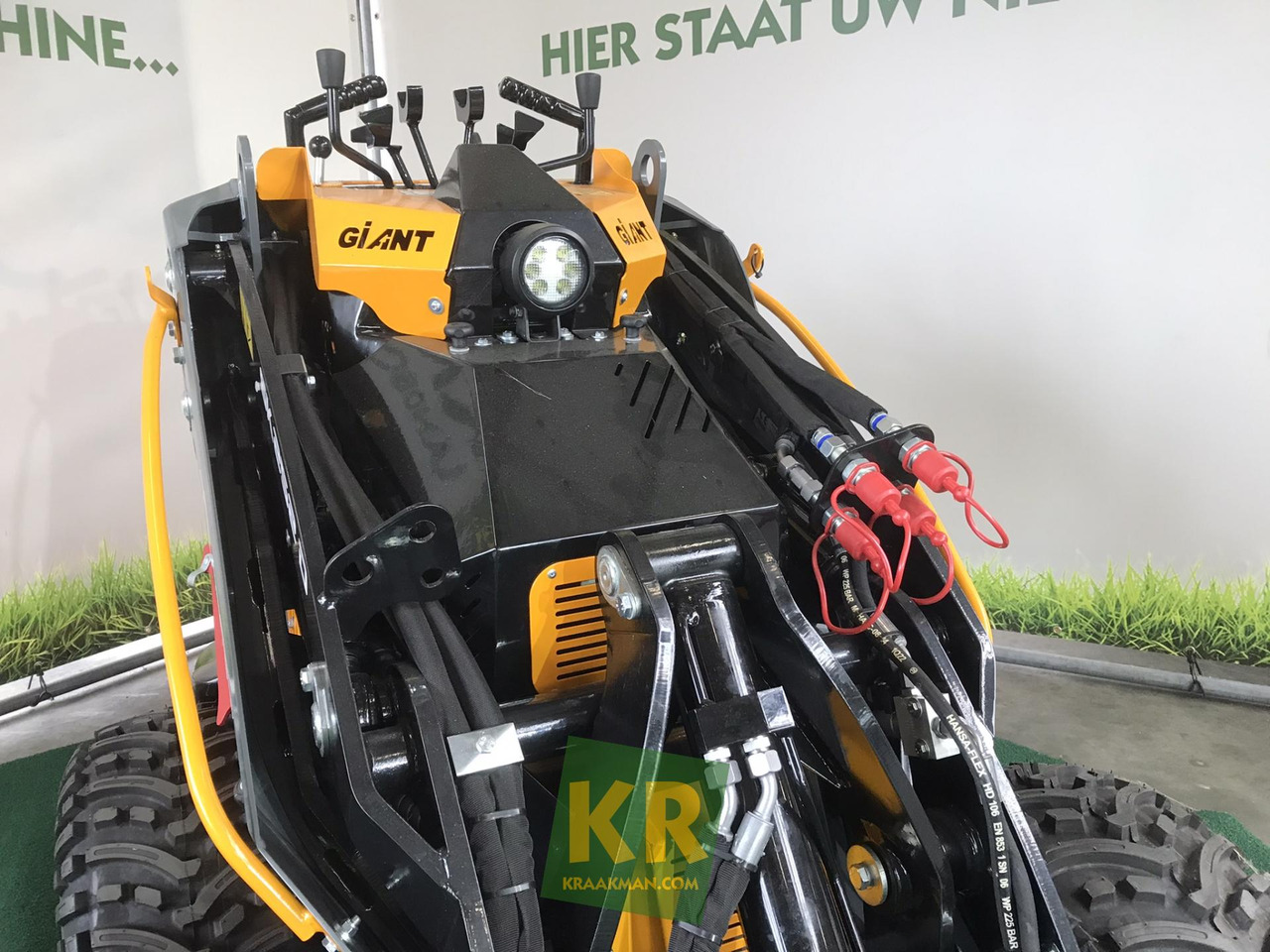 New Skid steer loader SK252D Giant: picture 7