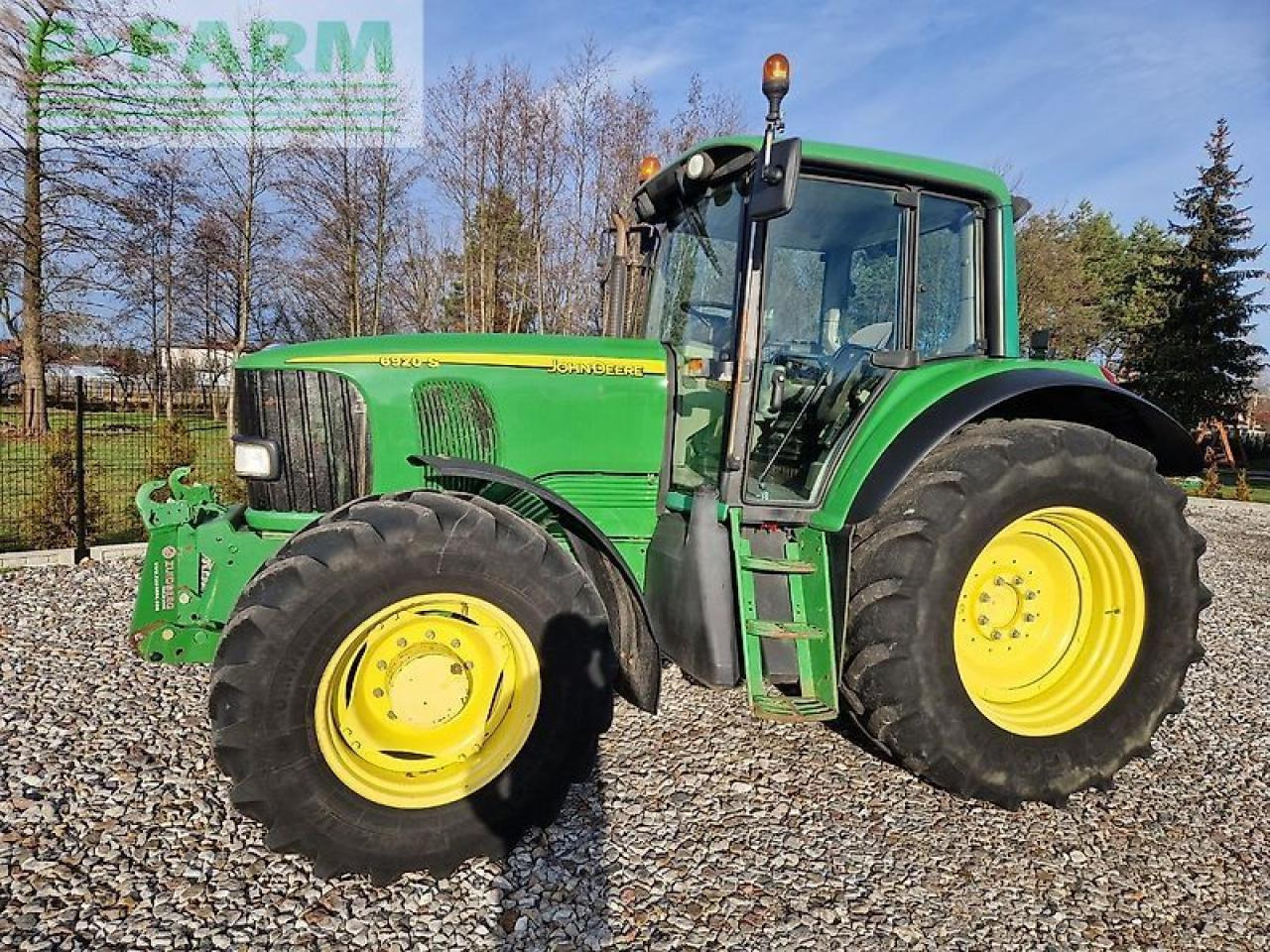 Farm tractor John Deere 6920: picture 15