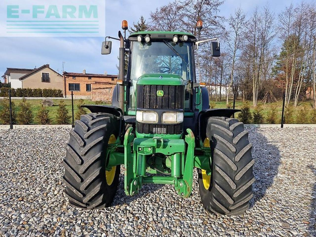 Farm tractor John Deere 6920: picture 27