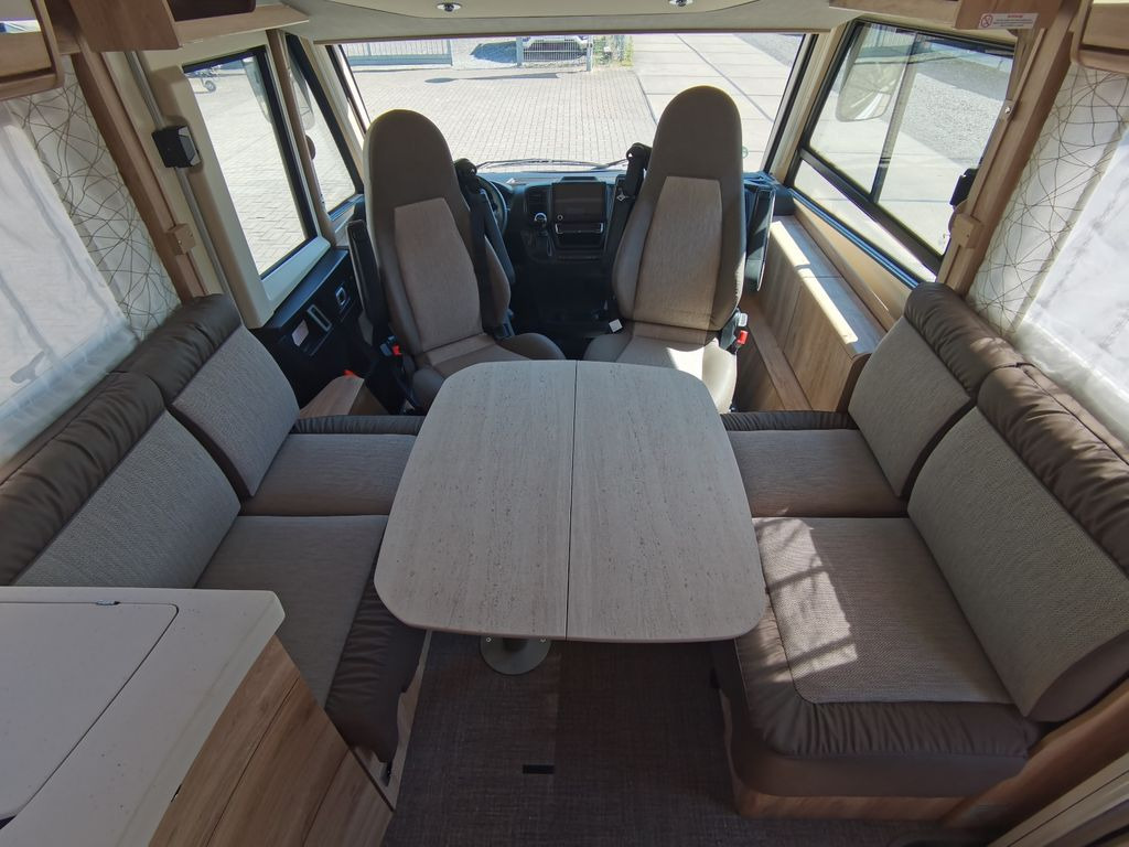 Integrated motorhome Eura Mobil INTEGRA LINE 720 EF/180PS/EINZELBETTEN & HUBBETT: picture 13