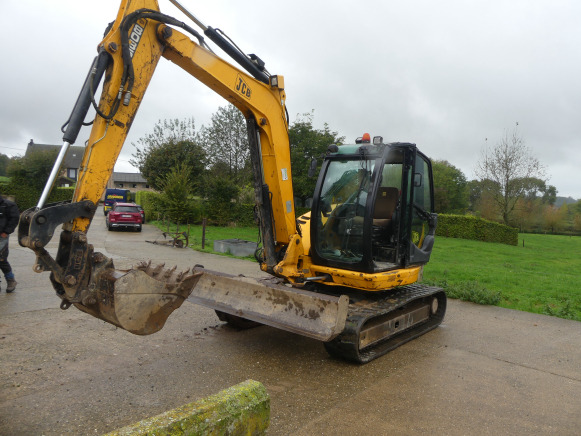 Mini excavator Mini pelle JCB 8085ZTS (2013 - 2664 heures): picture 14