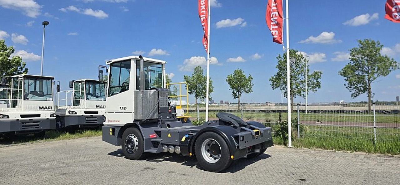 Terminal tractor MAFI - T230: picture 6