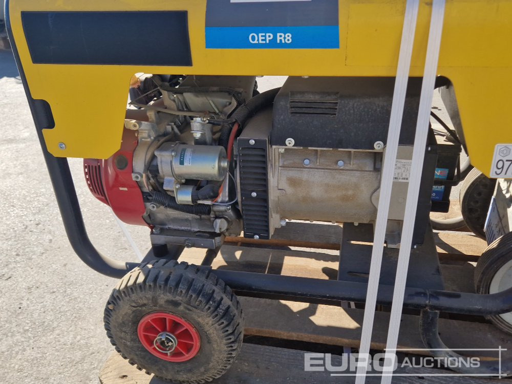 Construction equipment Pallet of Power Trowel, Generator, Power Washer: picture 7