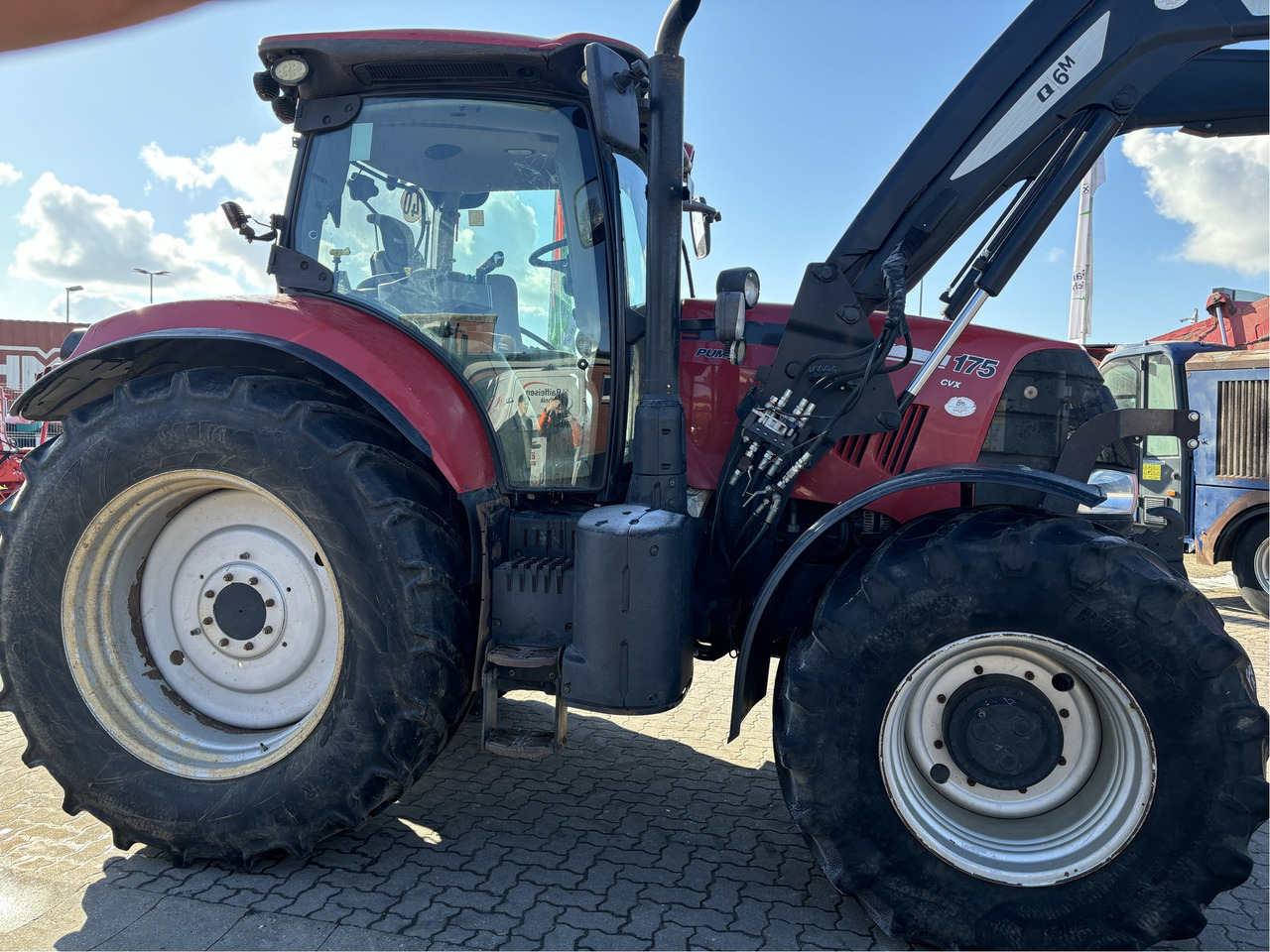 Farm tractor Case IH 175 Puma: picture 7