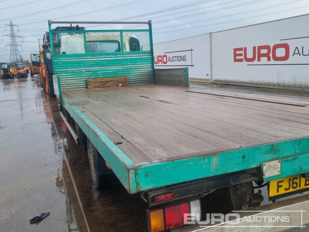 Dropside/ Flatbed truck 2011 Isuzu N75-190: picture 23