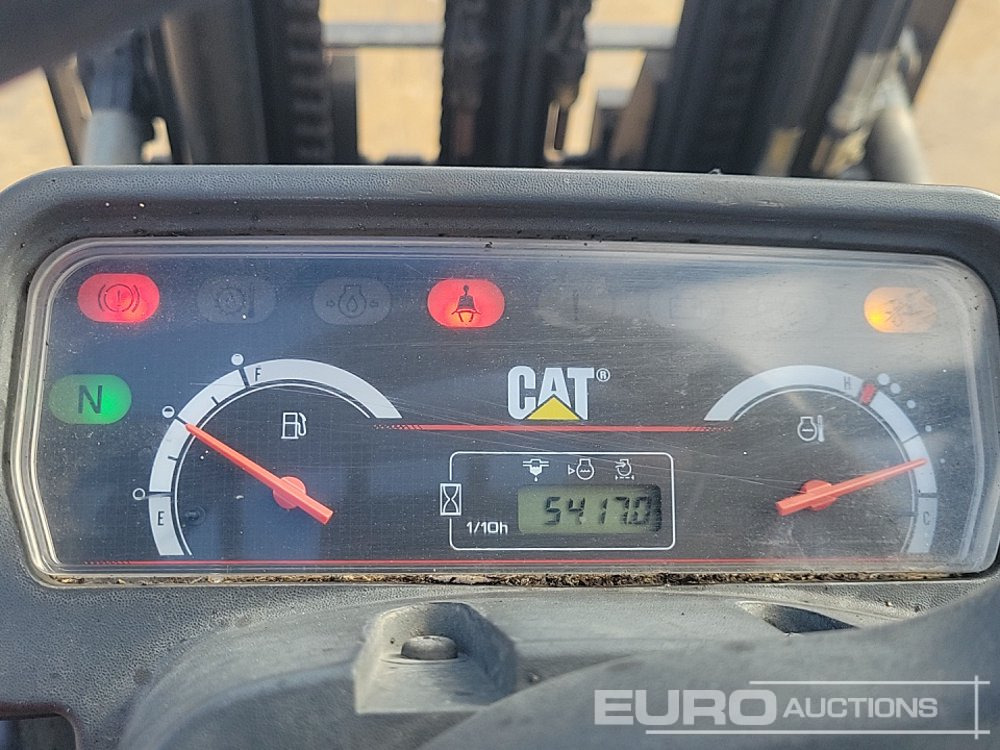 Forklift CAT DP30K: picture 34