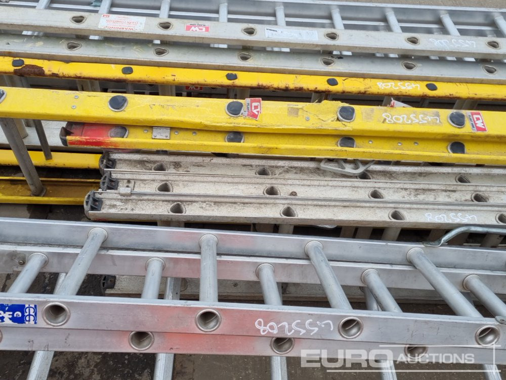 Construction equipment Ladders (5 of), Roofing Ladders (2 of): picture 15