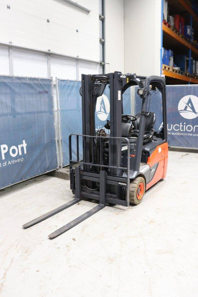 Electric forklift Linde E14-02: picture 9