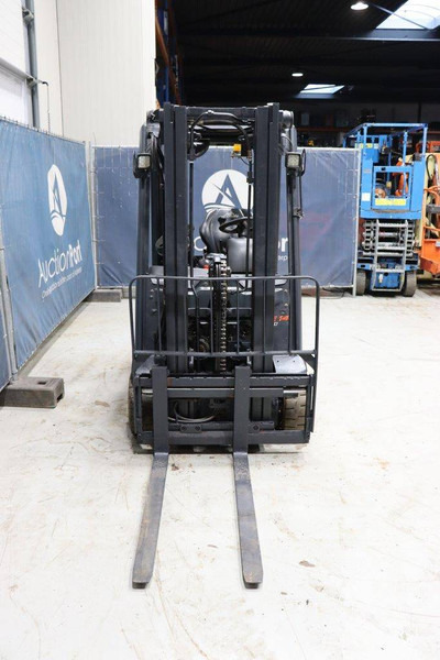 Electric forklift Linde E14-02: picture 8