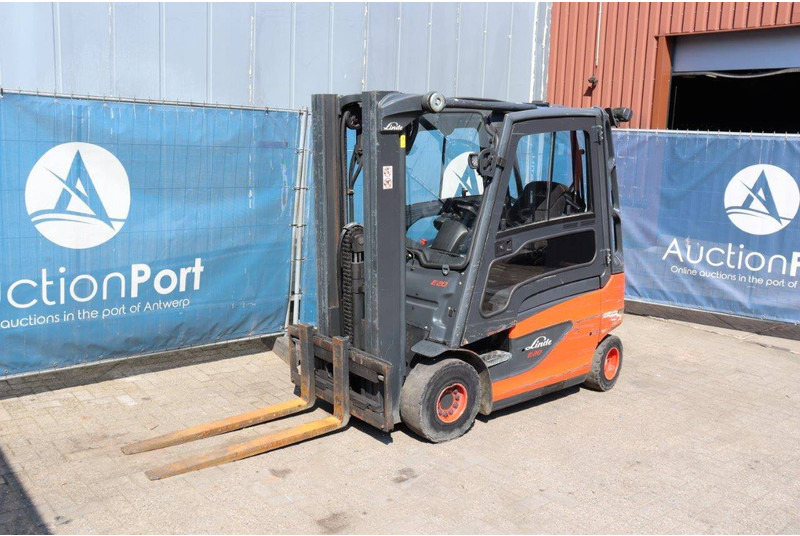 Electric forklift Linde E20: picture 8