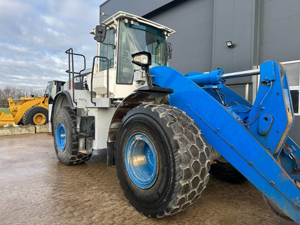 Wheel loader CAT 962 M: picture 21