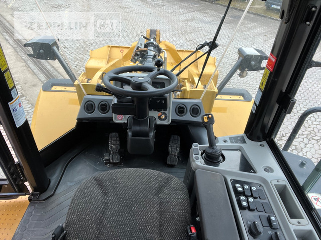 Wheel loader Cat 950GC: picture 19